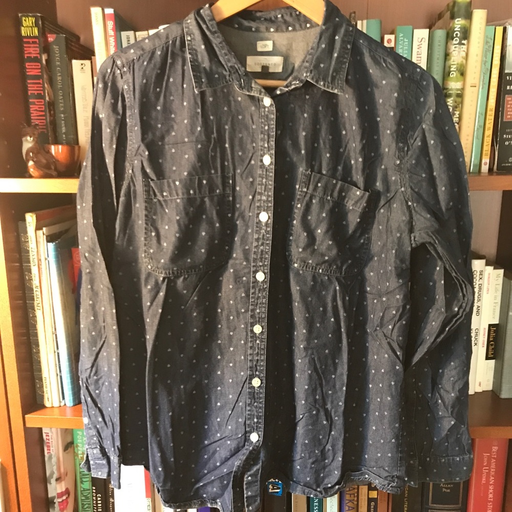 Loft Heart Print Chambray Button Down